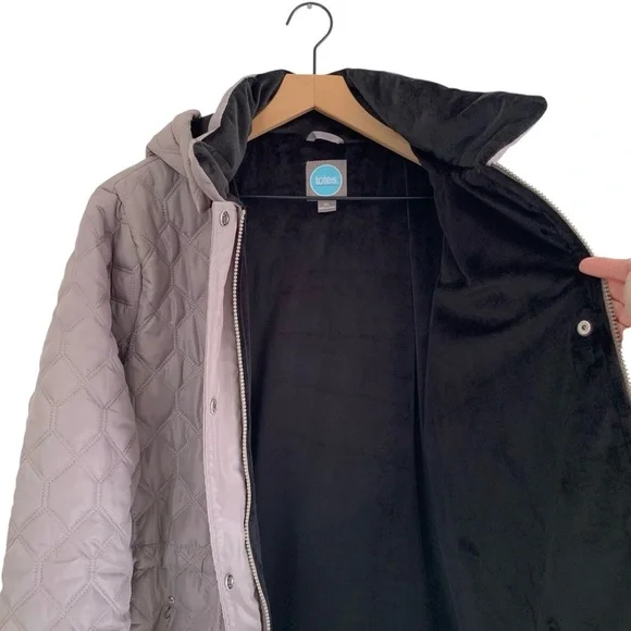 Totes “Titanium” Geometric Quilted Hooded Jacket - Picture 4 of 10